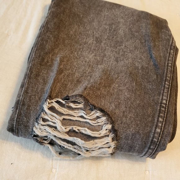 Jeans - Picture 4 of 5